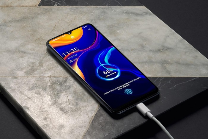 V20 SE Charging
